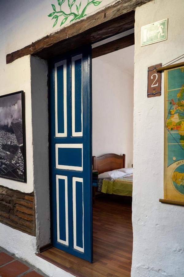 Blue Door Housing Historic Quito 호텔 외부 사진