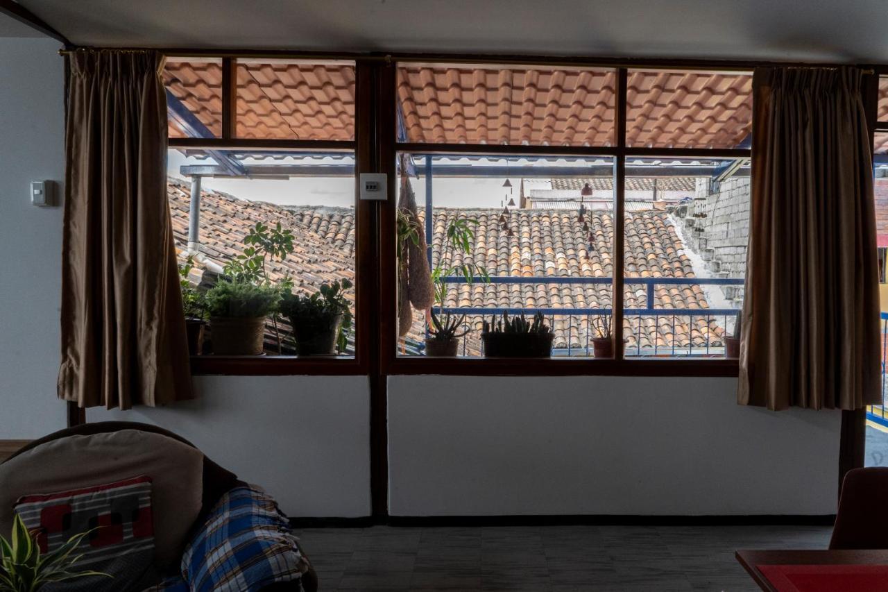 Blue Door Housing Historic Quito 호텔 외부 사진