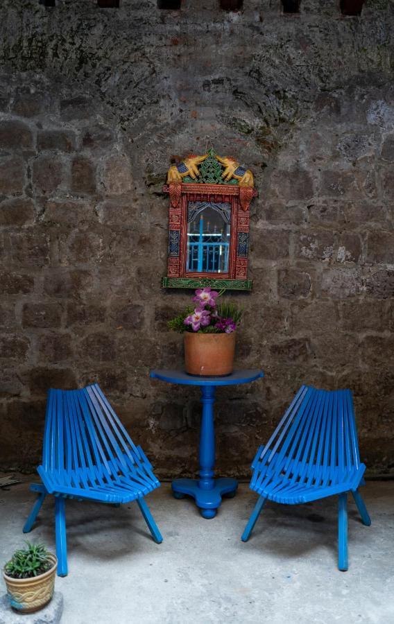 Blue Door Housing Historic Quito 호텔 외부 사진