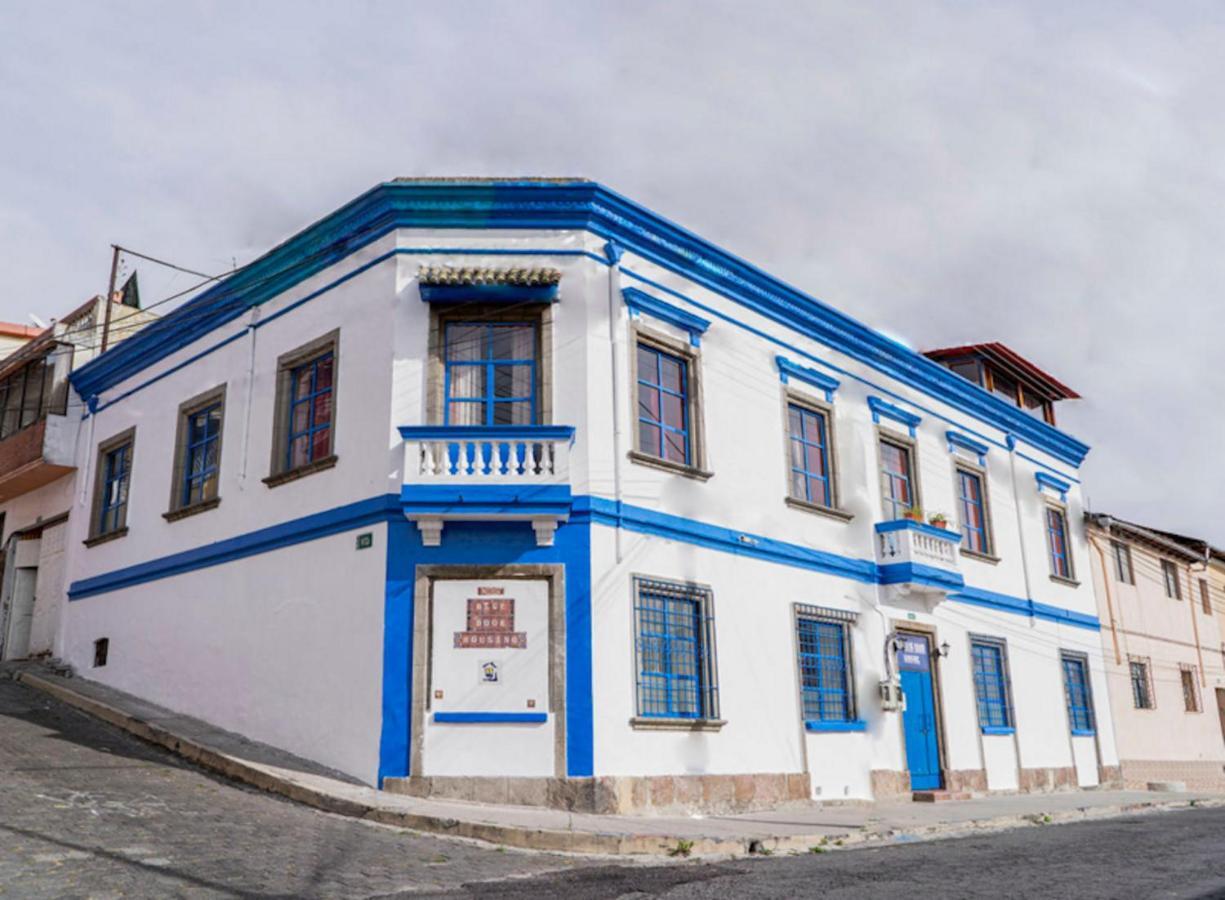 Blue Door Housing Historic Quito 호텔 외부 사진